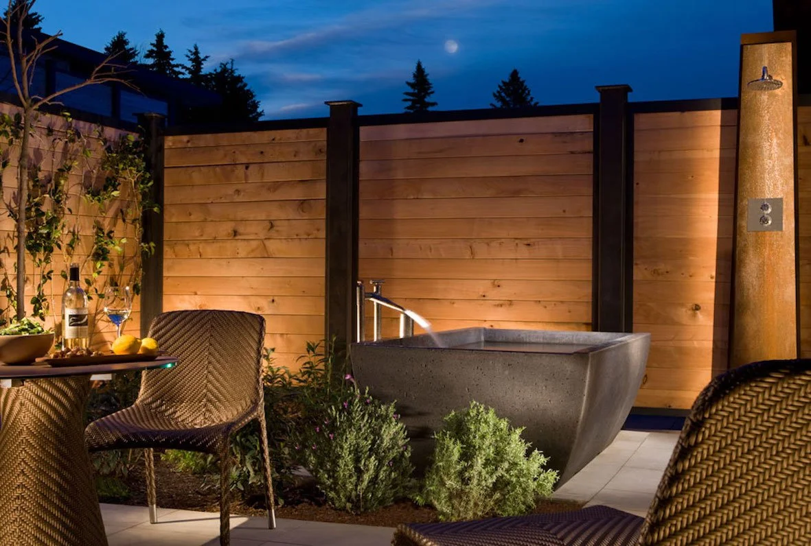 Bard_OutdoorBathtubShower_72 copy.jpg