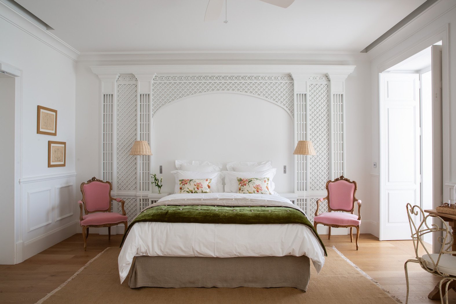 TARABEL Room 2-2.jpg