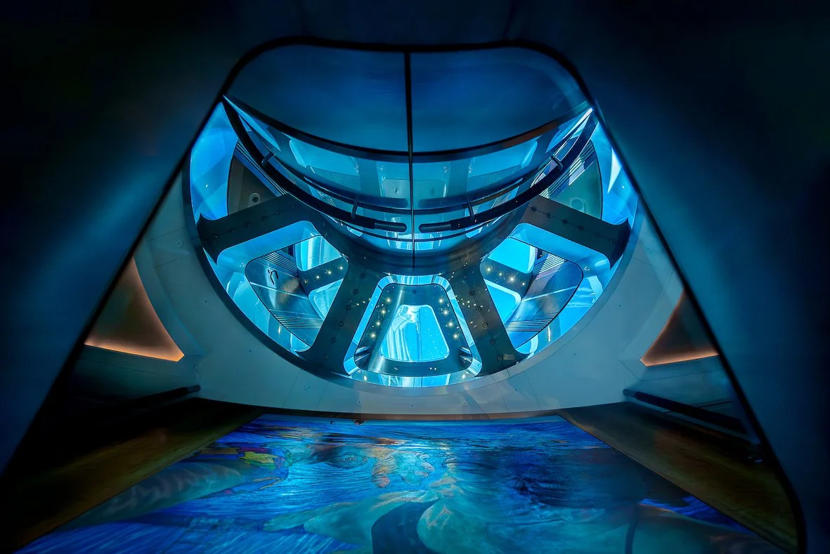 Jumeirah Maltese Falcon_Interior_Underwater Observation Lounge_Feature.jpg