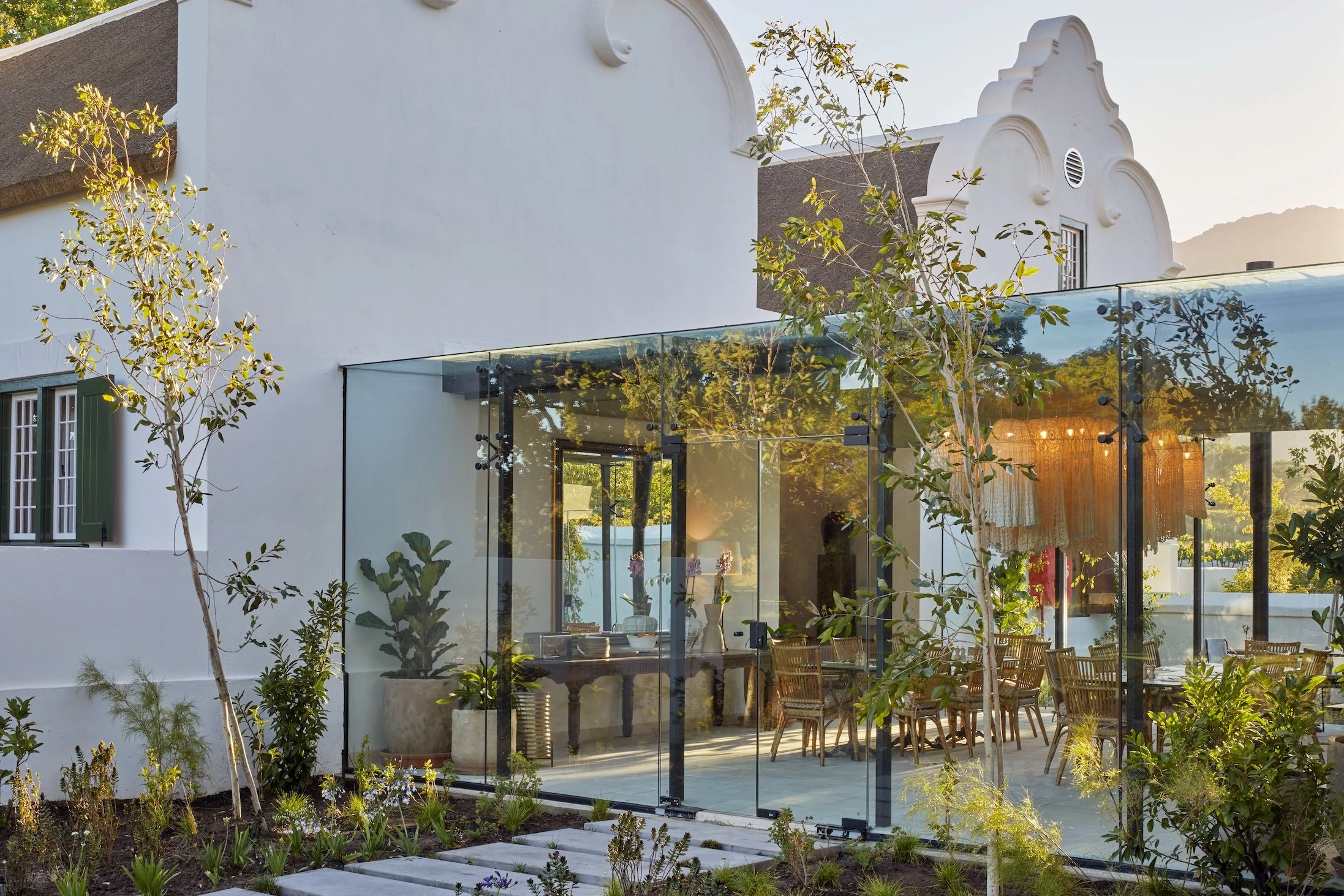 MN Restaurant (8).jpg