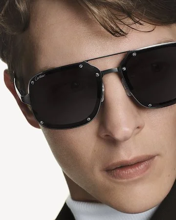 PUGL1449_Eyewear-Fall-Winter_NA_Eyewear_NA_Social_1080x1350_RVB-MAN-SUN.jpg