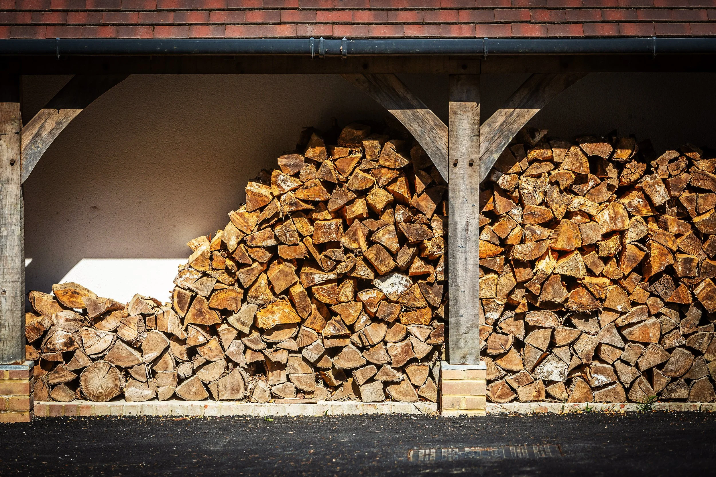 Woodstore 2 [L].jpg