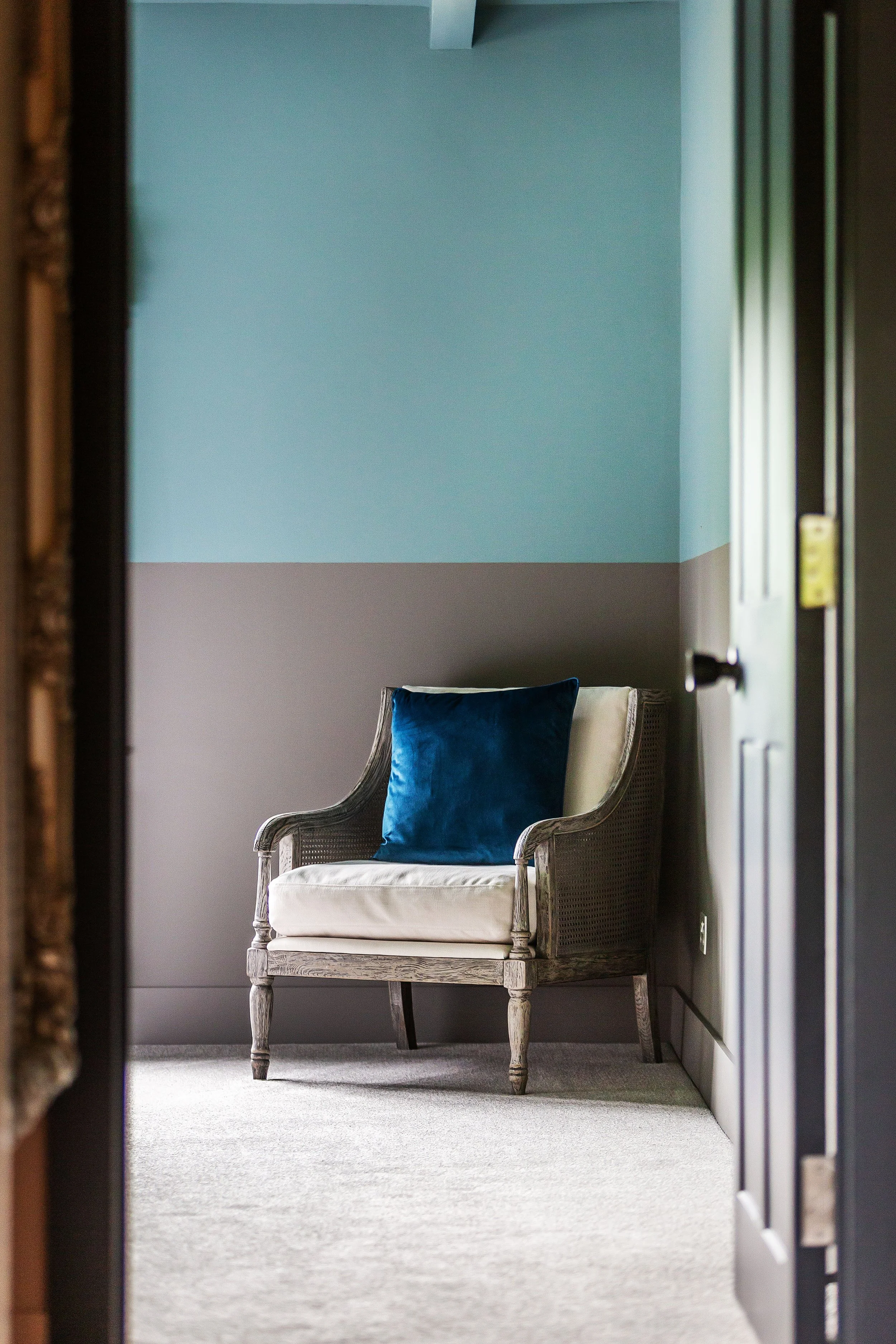 Single Chair [P].jpg