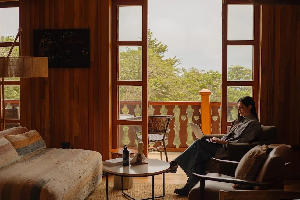 Lounge_courtesy of Hotel Belmar.jpg