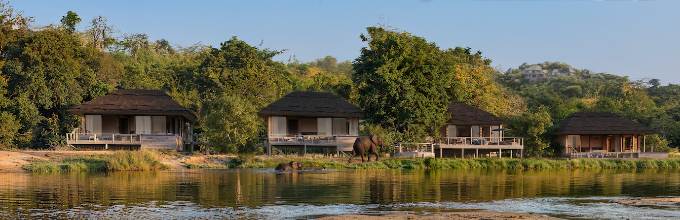 Ulusaba - Safari Lodge - The Hide at the hippo dam.png