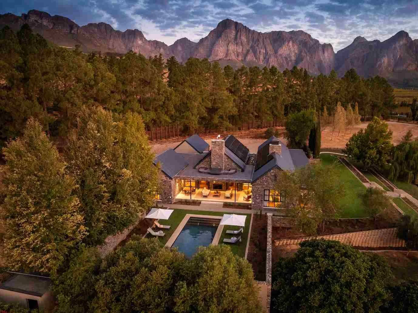 Brookdale Estate The Owners' Lodge 12.jpg