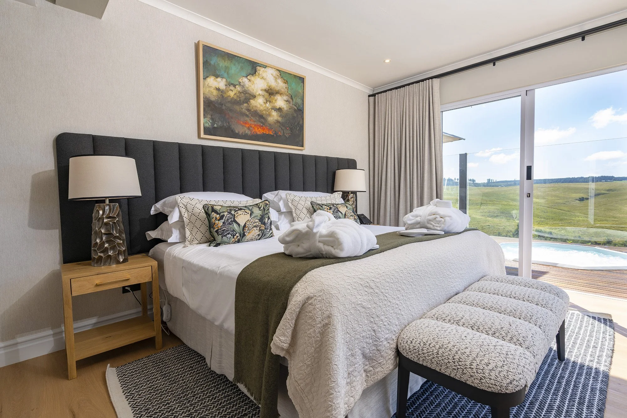 Signature Villa Oribi room-sml.jpg