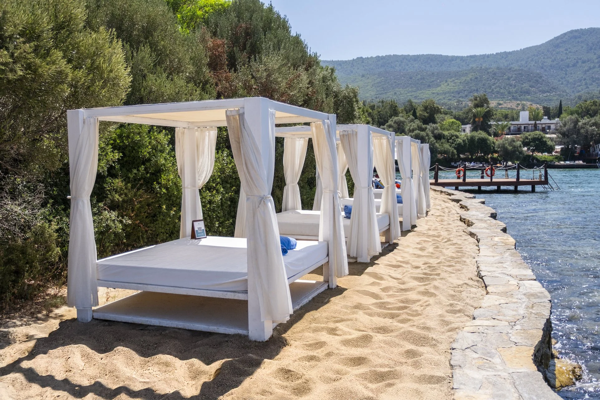 family_beach__2_.jpg