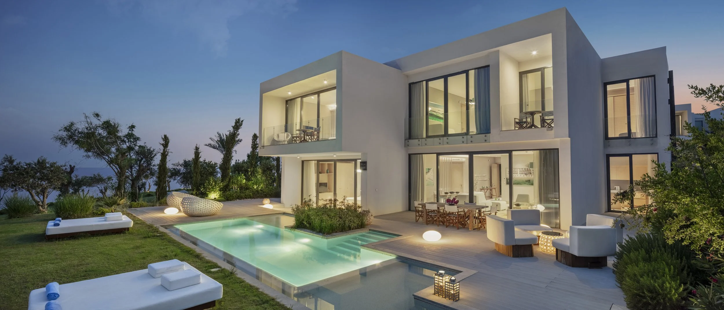 Aegean_Suite_with_Private_Pool_03__2_.jpg