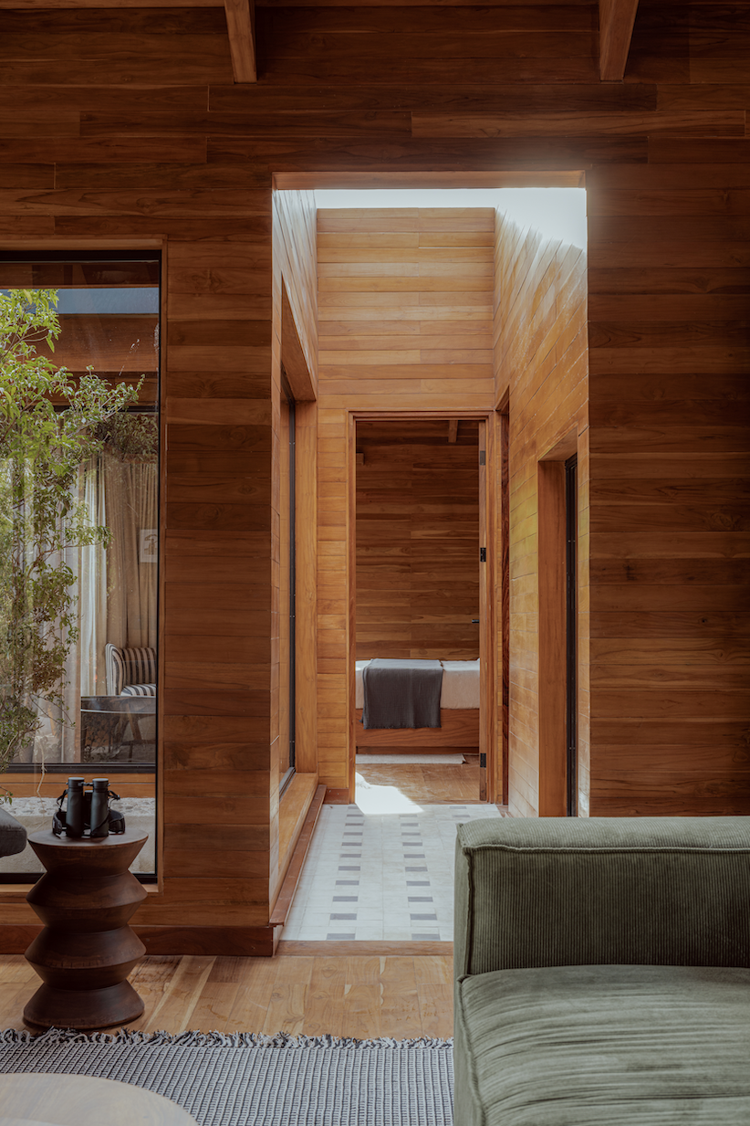 Artista Villas – Sunlit Passage.png