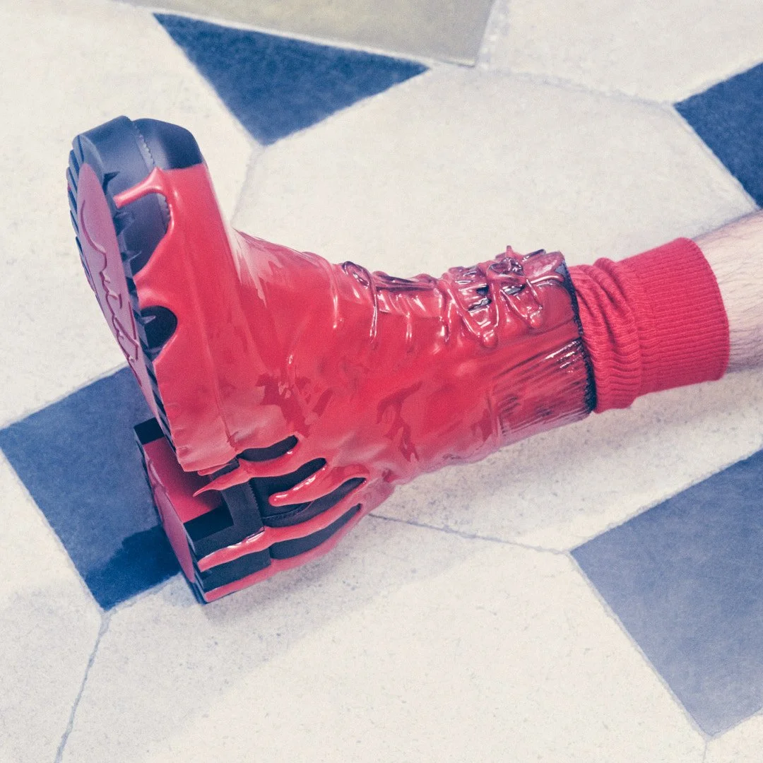 LOUBOUTIN_FALL26_MEN_AD CAMPAIN_1080x1080_02.jpg