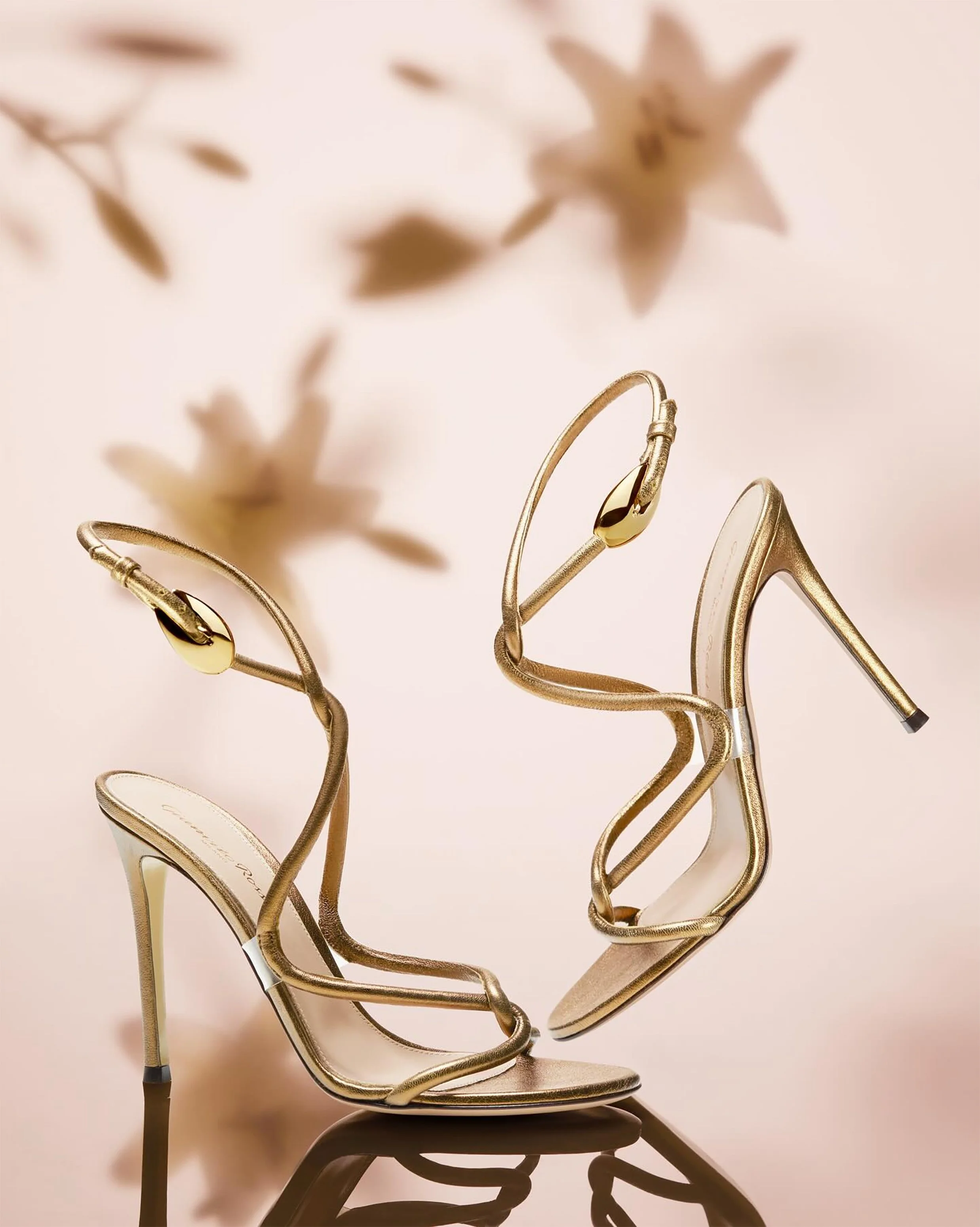 Gianvito-Rossi_-Jungle-Mamba_2.jpg