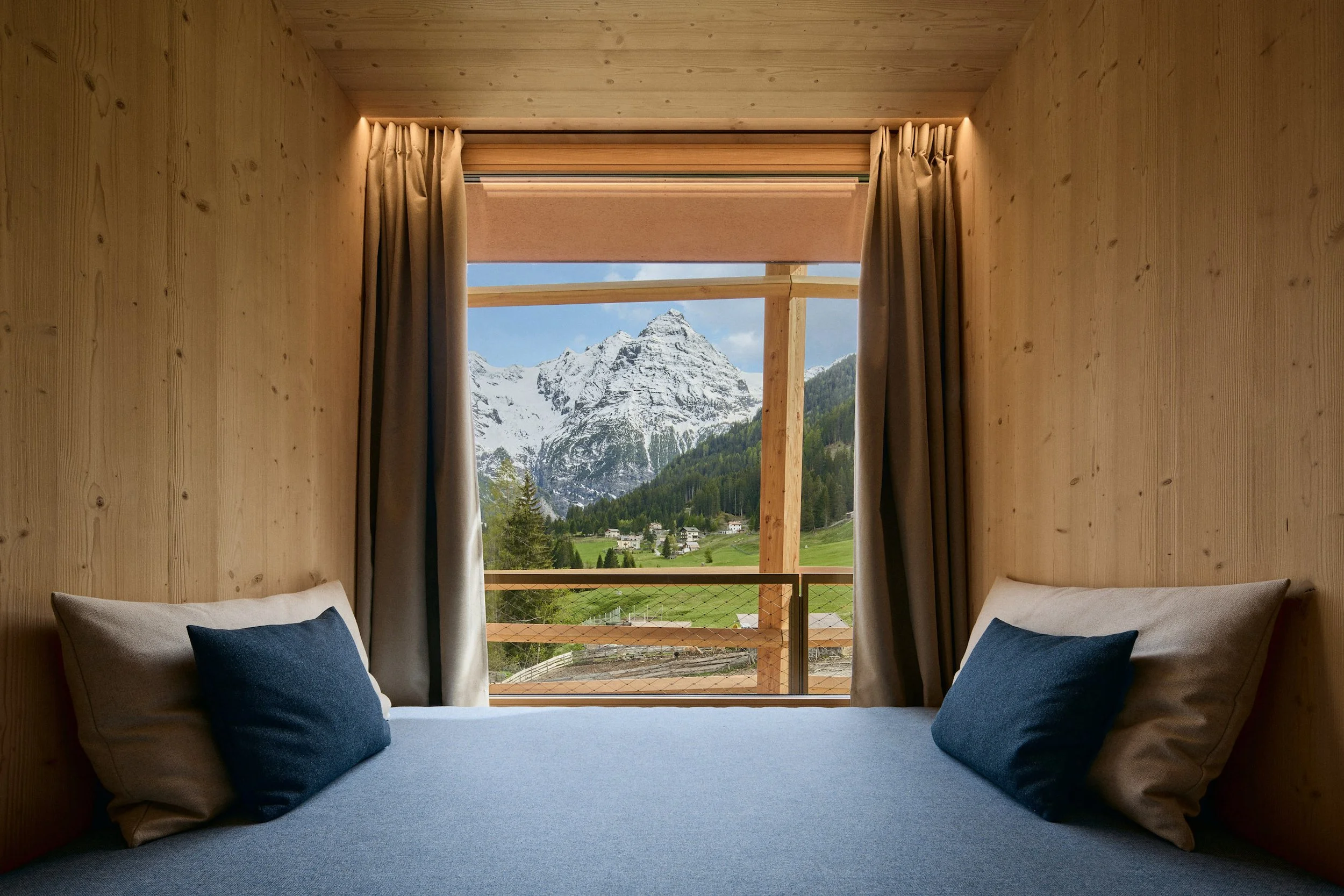 11-MatteoThun&Partners_HotelBellaVista©LucaVisciani_DanielMerler.jpg