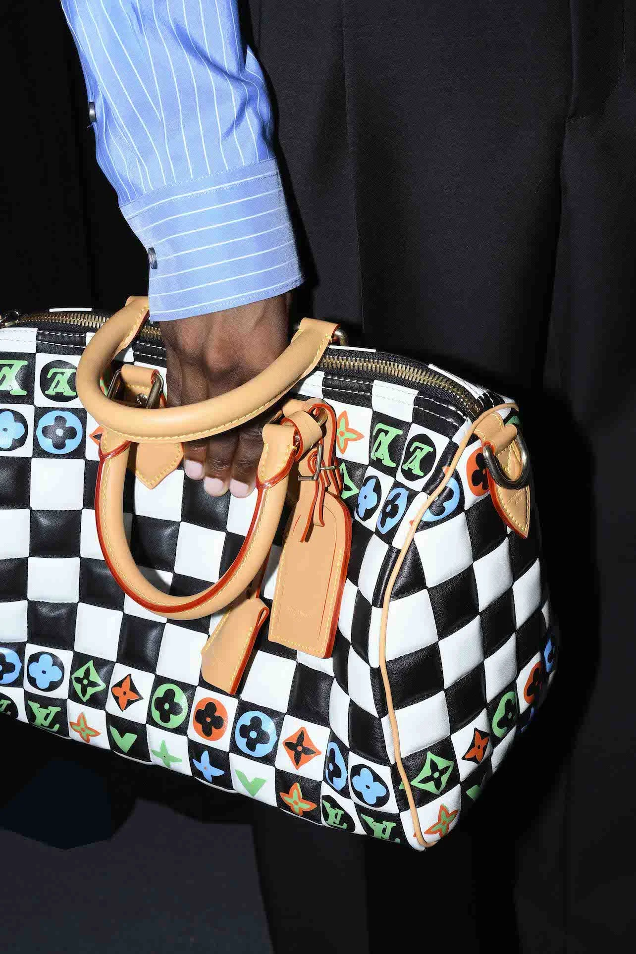 LOUIS-VUITTON-MENrsquoS-SPRING-SUMMER-2027-BACKSTAGE-4.jpg