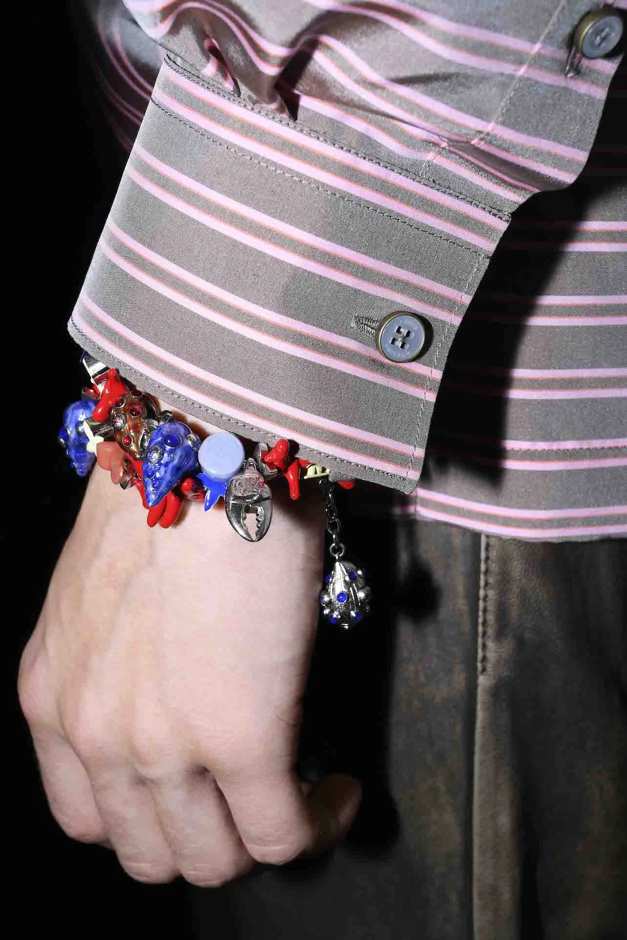 LOUIS-VUITTON-MENrsquoS-SPRING-SUMMER-2027-BACKSTAGE-8.jpg