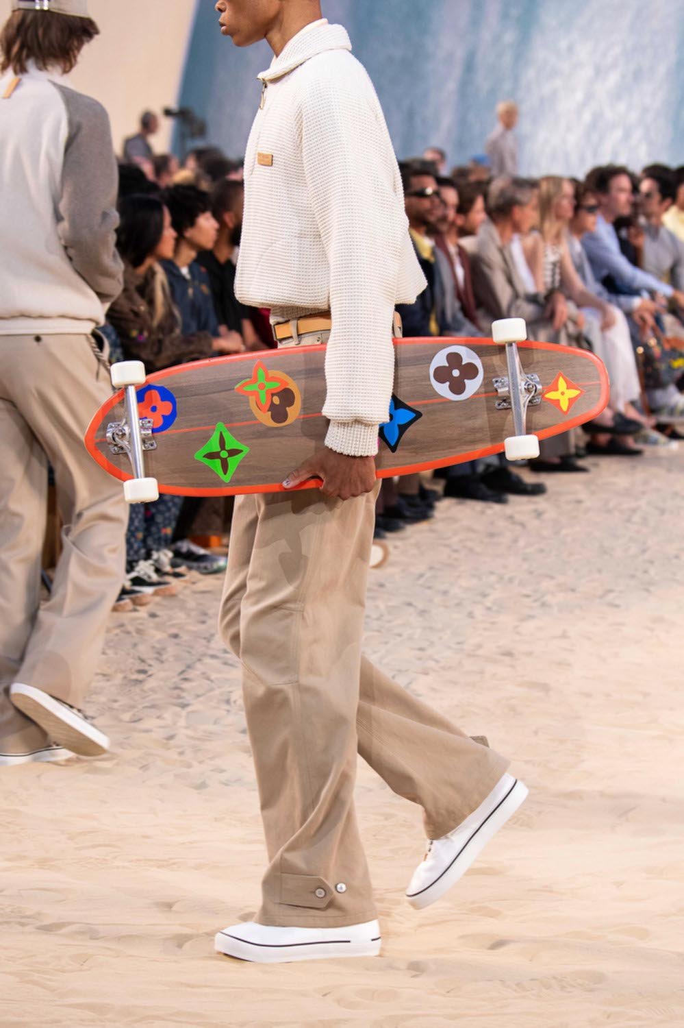 LOUIS-VUITTON-MENrsquoS-SPRING-SUMMER-2027-DETAIL-9.jpg