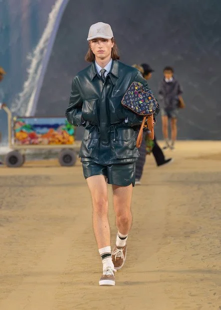 LOUIS-VUITTON-MENrsquoS-SPRING-SUMMER-2027-LOOK-25.jpg