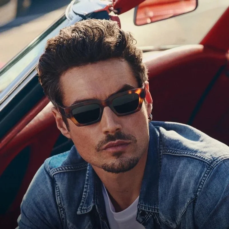 oliver-peoples-summer-2026-campaign-edition-6-dark-mahogany-carbon-grey.jpg.jpeg
