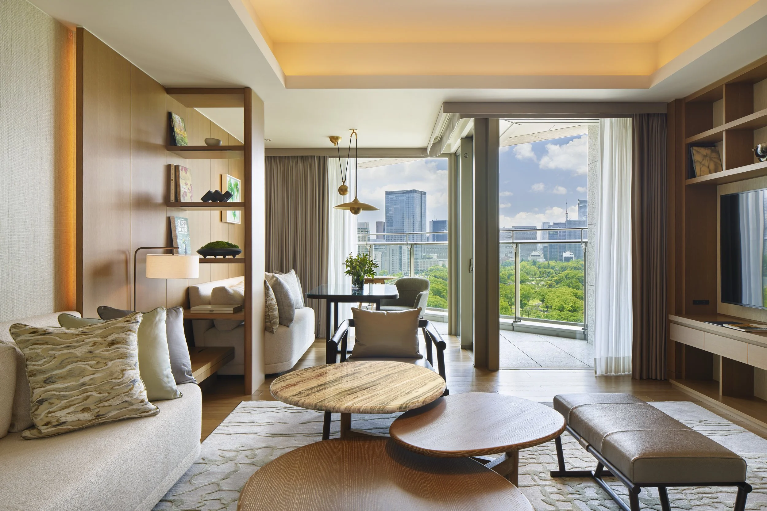Palace Hotel Tokyo - Premier Suite - I.jpg