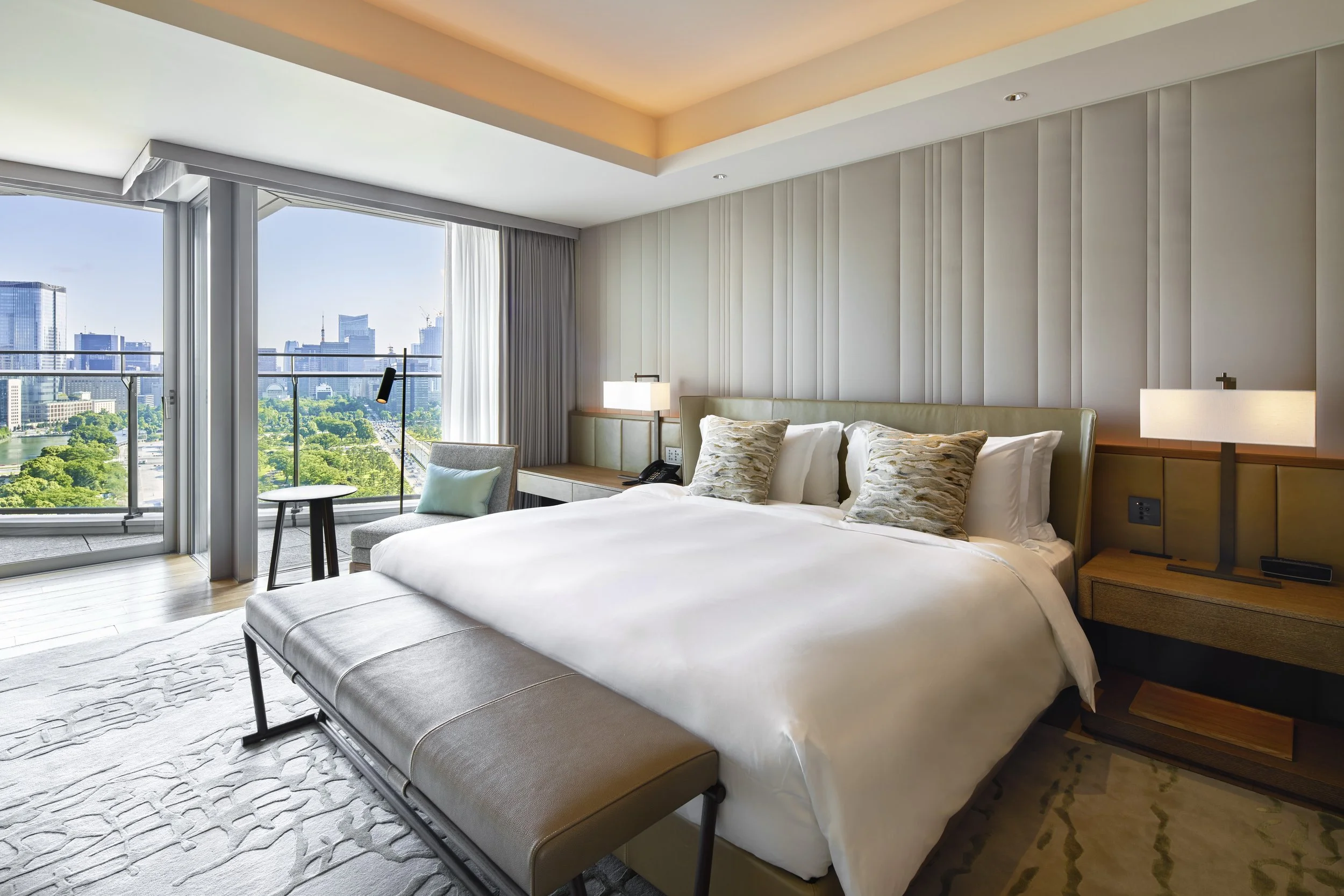 Palace Hotel Tokyo - Premier Suite - II.jpg