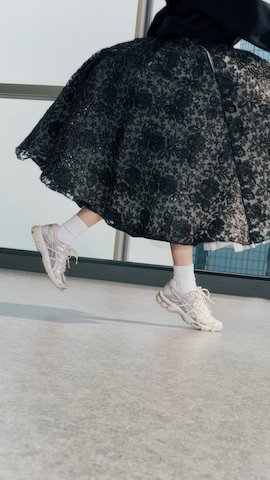 AW26_FEM-PACK-GELCUMULUS16_HIGHLIGHT_main_7_9x16.jpg