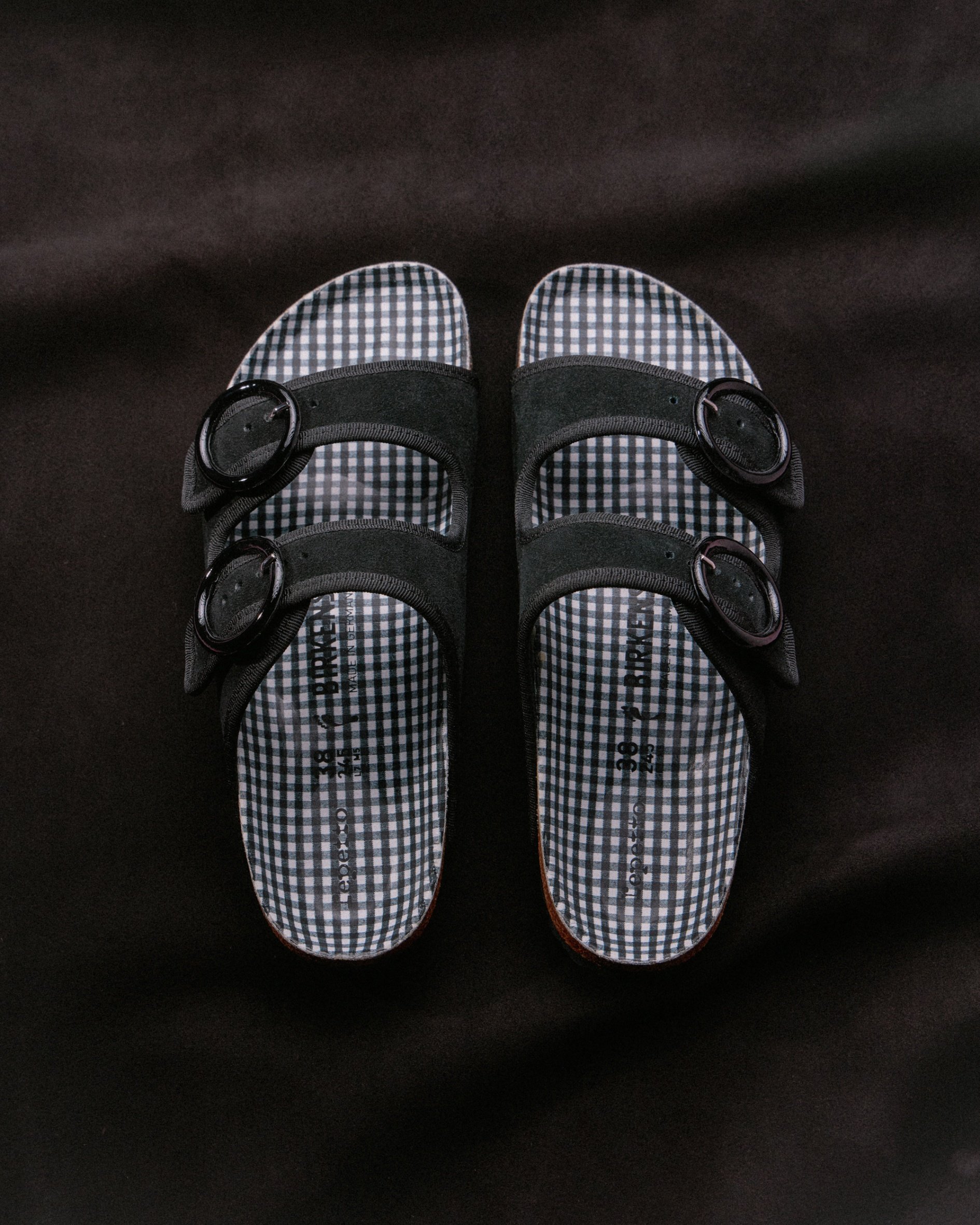 BIRKENSTOCK x Repetto Arizona Black (R8 999)_1.jpg