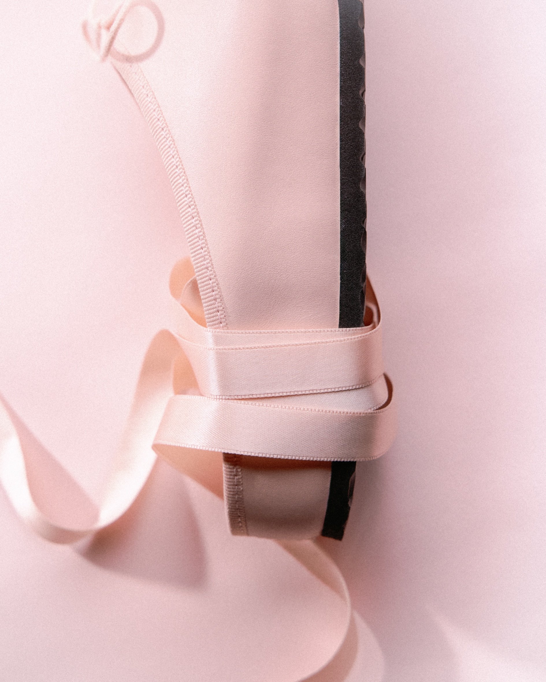BIRKENSTOCK x Repetto Opera Icon Pink (R9 999)_2.jpg