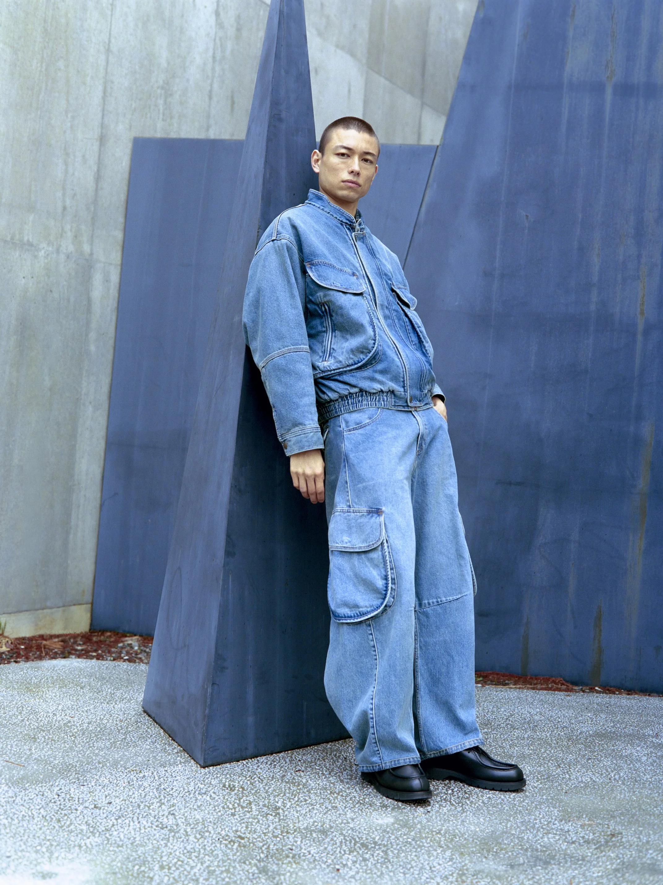 26_H2_Blue_Tab_D1_M_105_02330_RGB.jpg