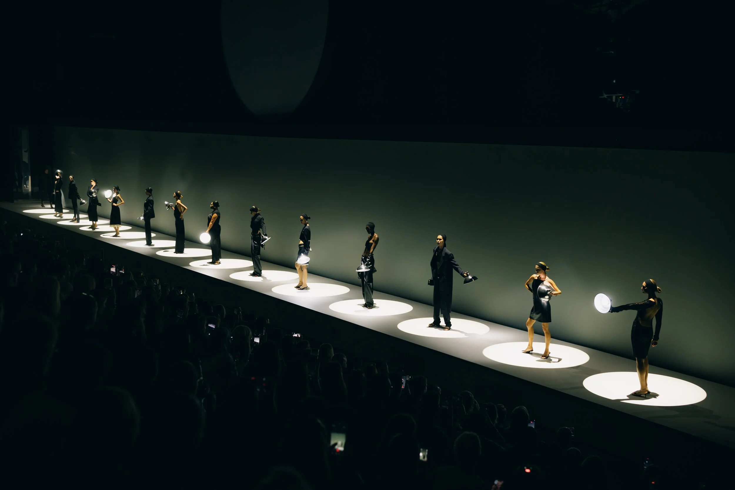 260917-H&M&YOU&I-LFW26-JakeDavis-@jakephilipdavis-@khromacollective-5084-13231.jpg