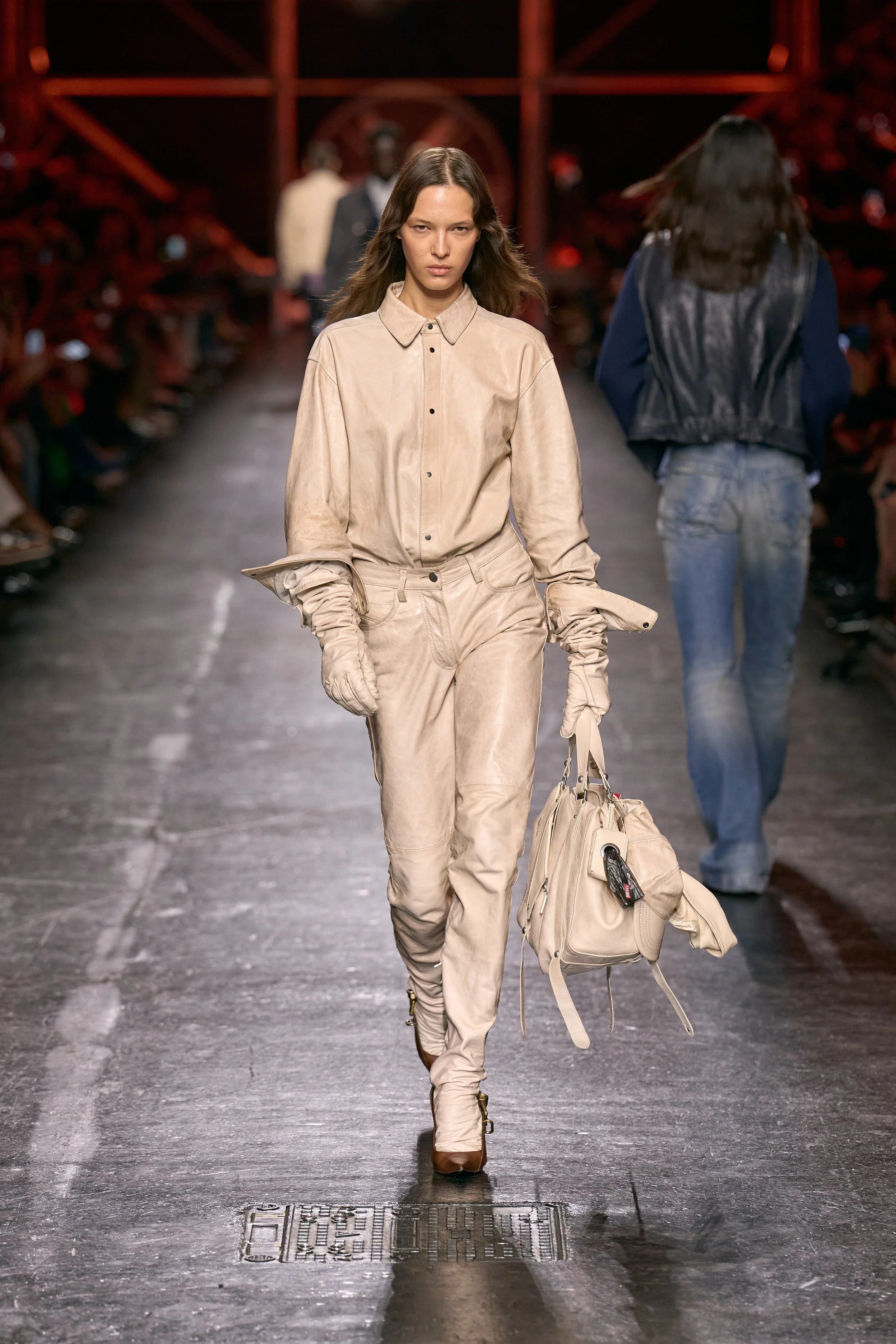 Look 03.jpg