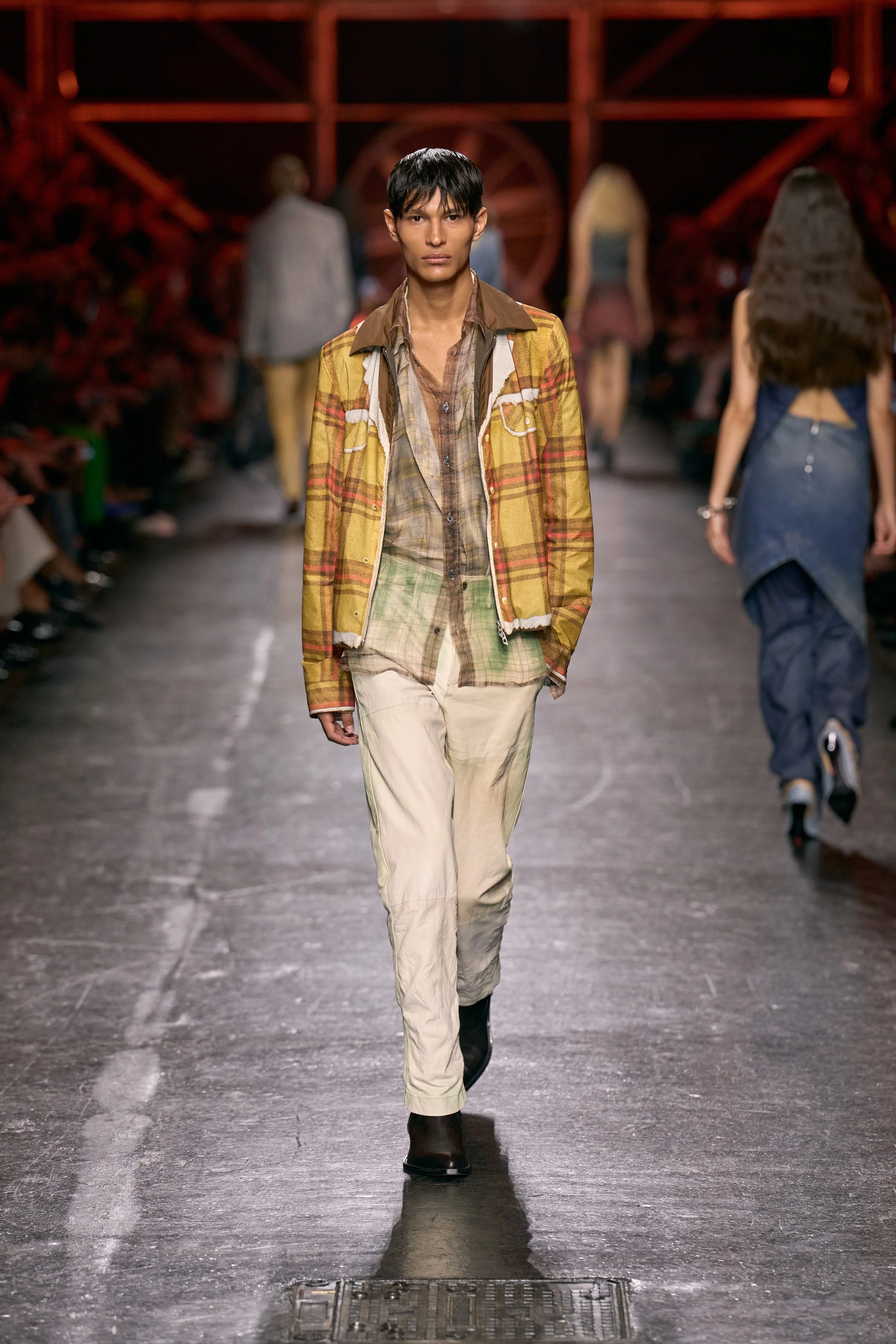 Look 13.jpg