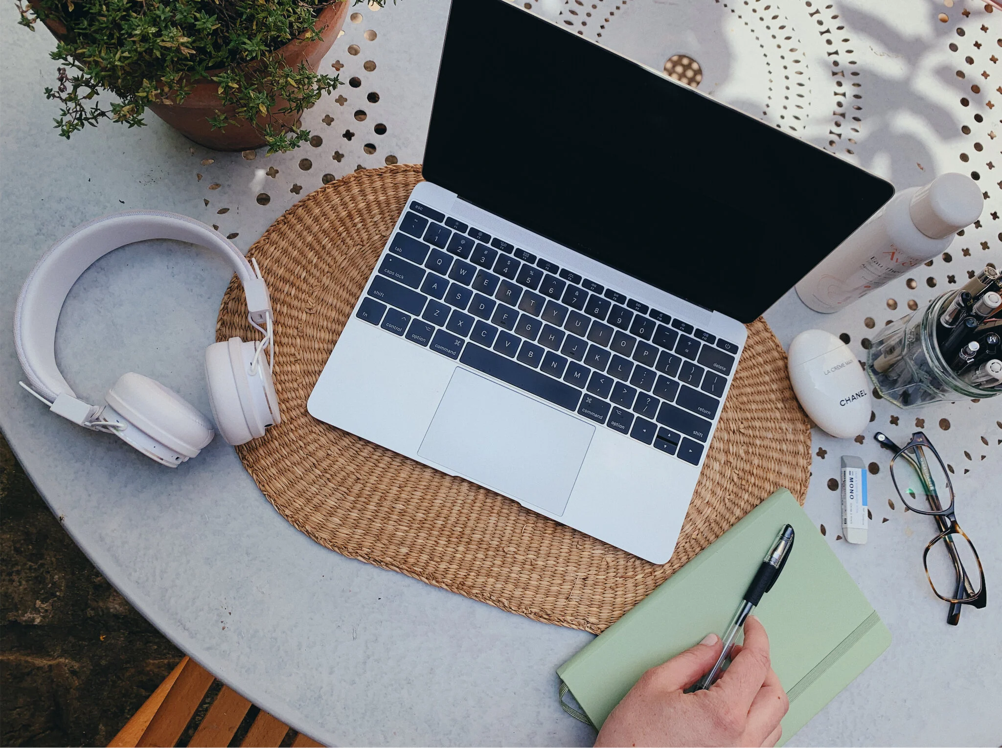 Stop Yo-Yo Dieting With Your Content Creation