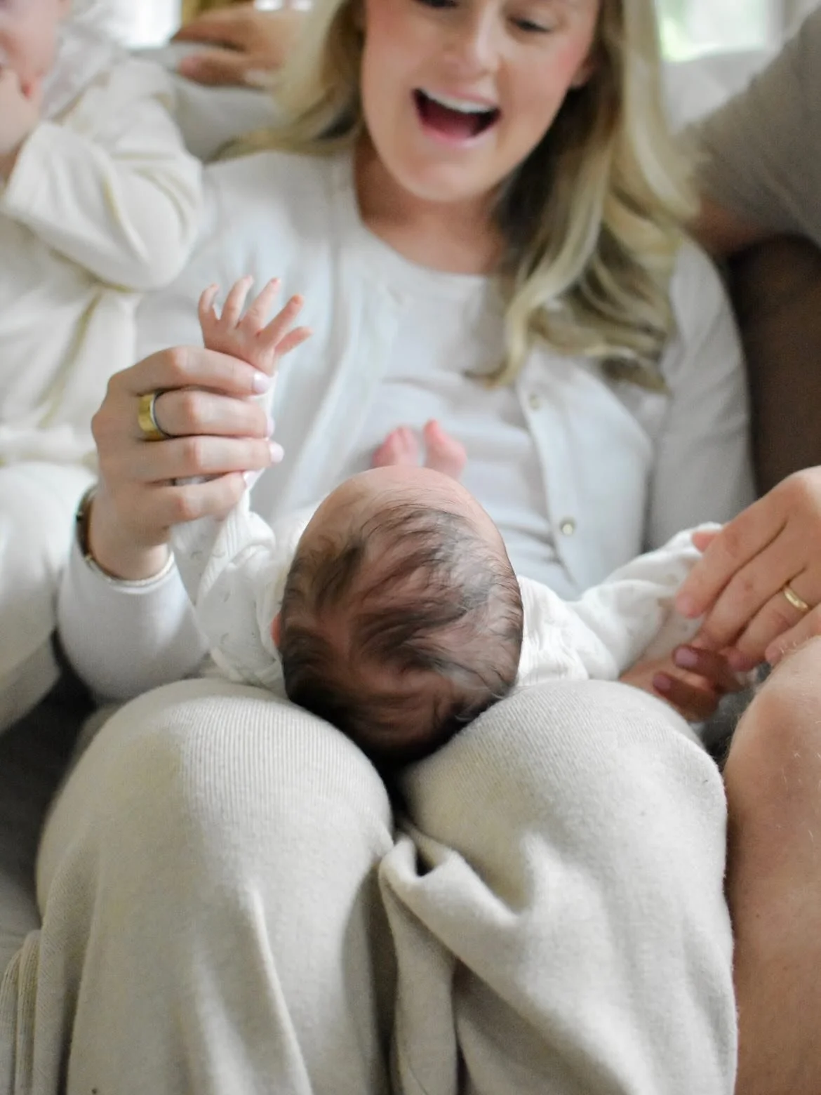 2️⃣ under 2️⃣ may sound hectic, but it sure makes for the sweetest moments captured!!