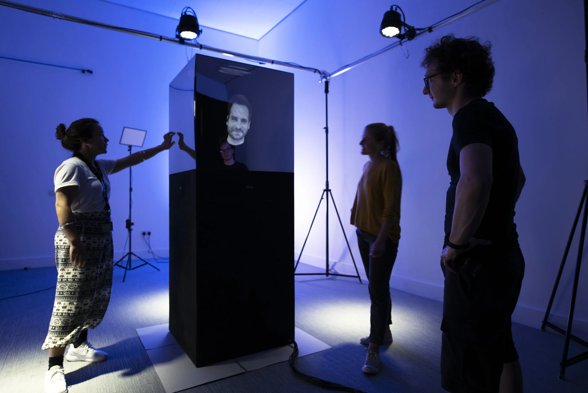 2018_HolonCube_Wagner_2.jpg