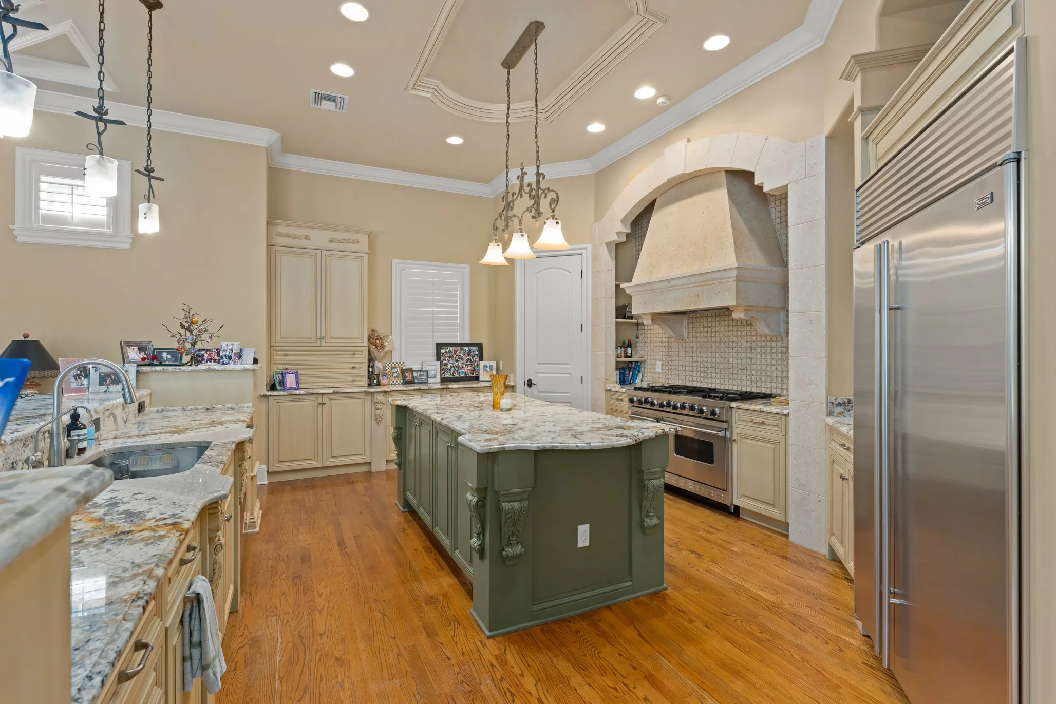 12_6248 Louise Cove Dr 052.jpg