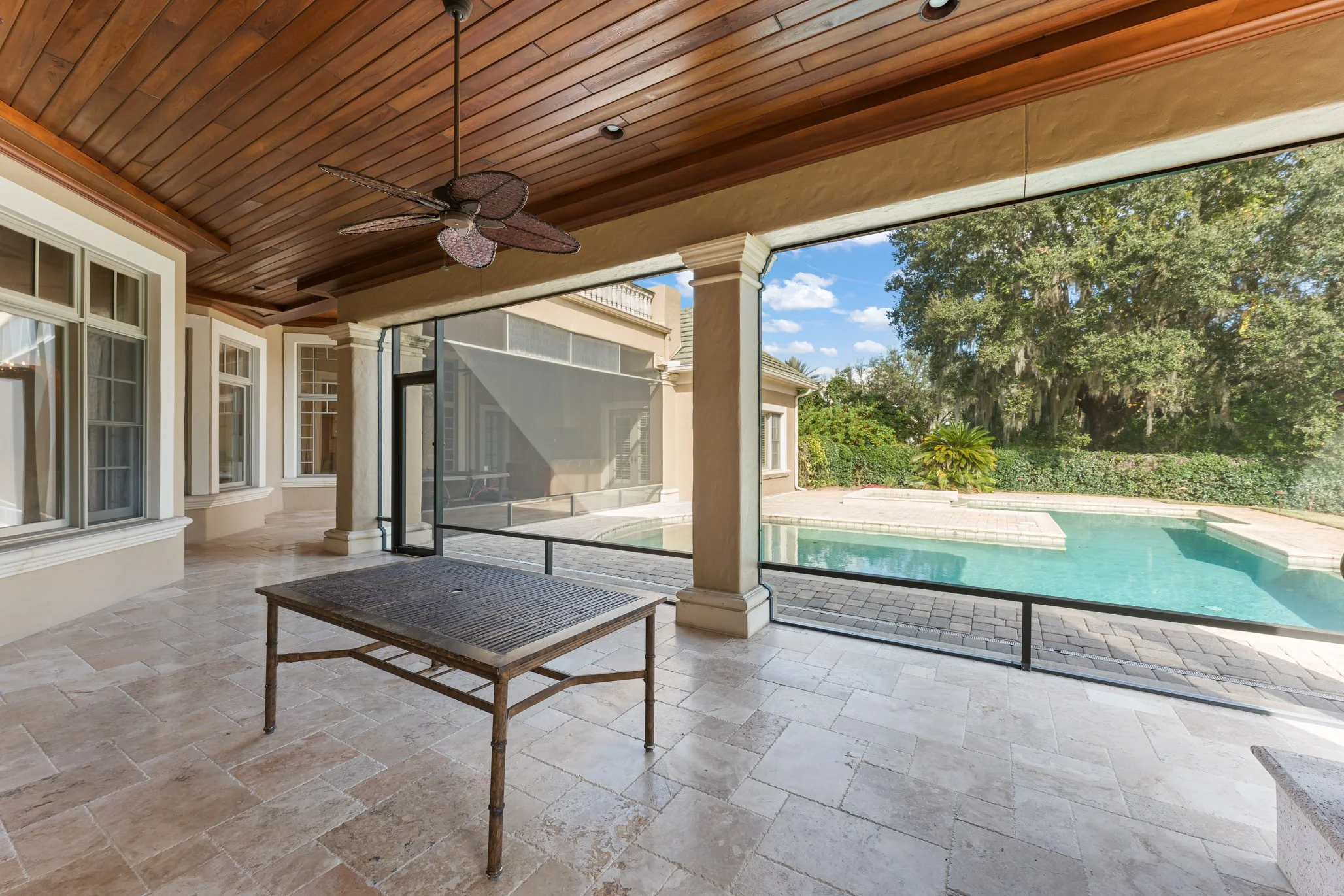 55_6248 Louise Cove Dr 081.jpg