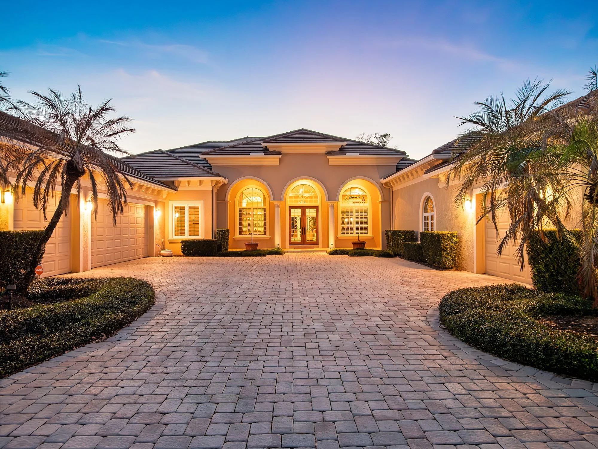5151 Latrobe Drive