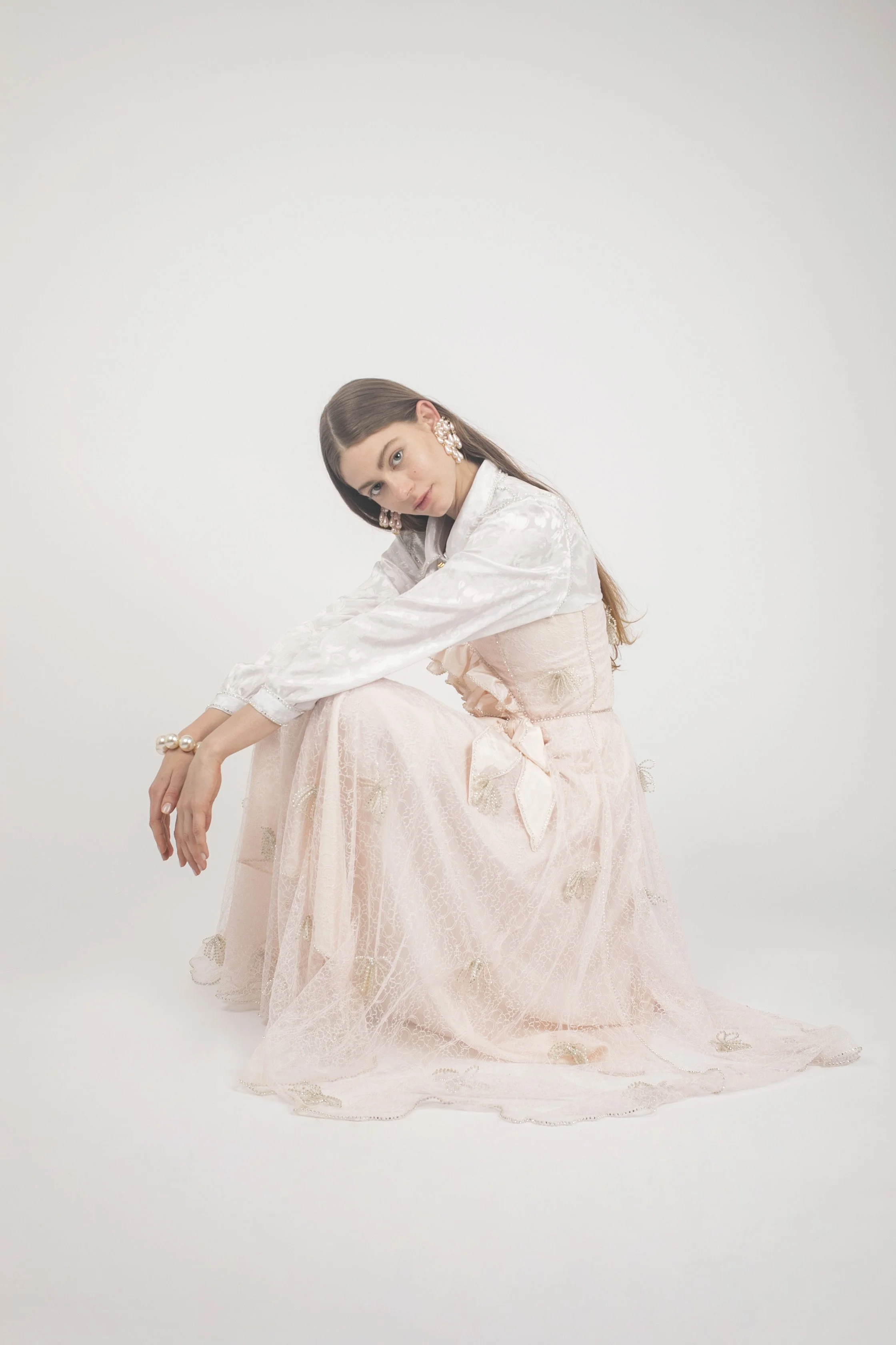 Foam of the days - White crystal embellished ruffle shirt - Sample Sale