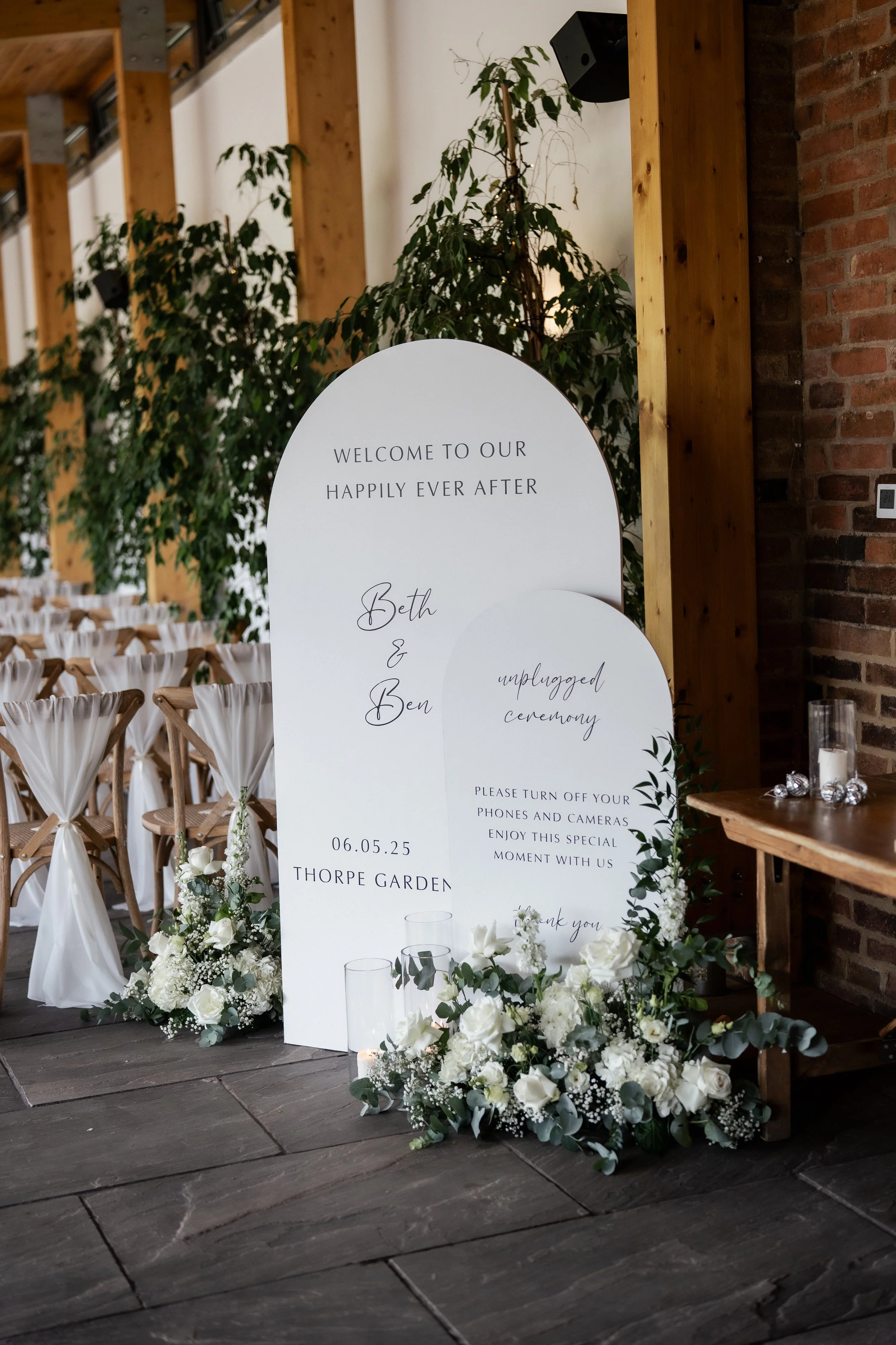 Wedding welcome Sign styling and decor with Flowers and candles