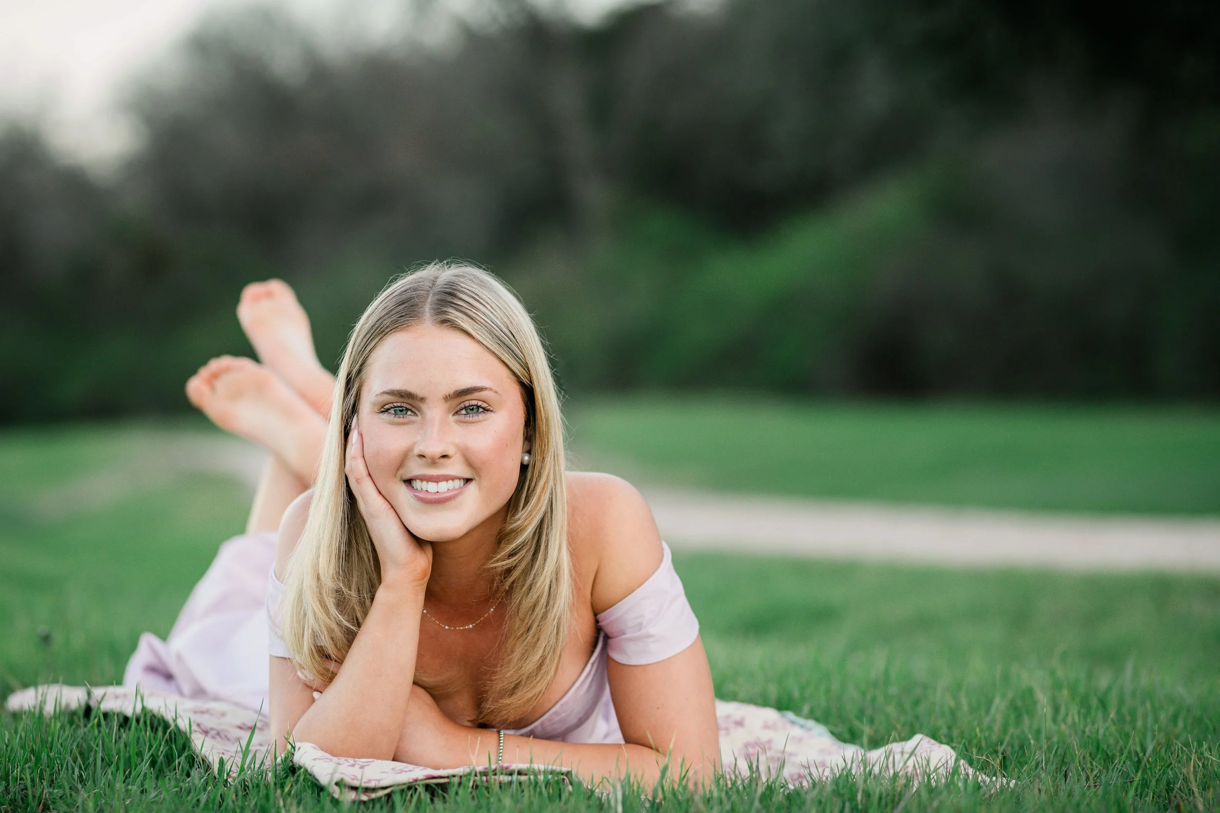 Maddie-Senior Photos-15.jpg