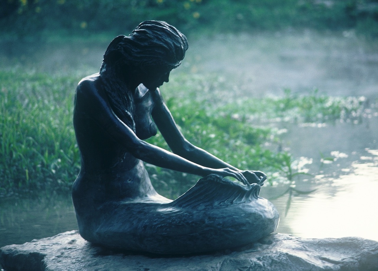Sirena of Salado by sculptor Troy Kelley