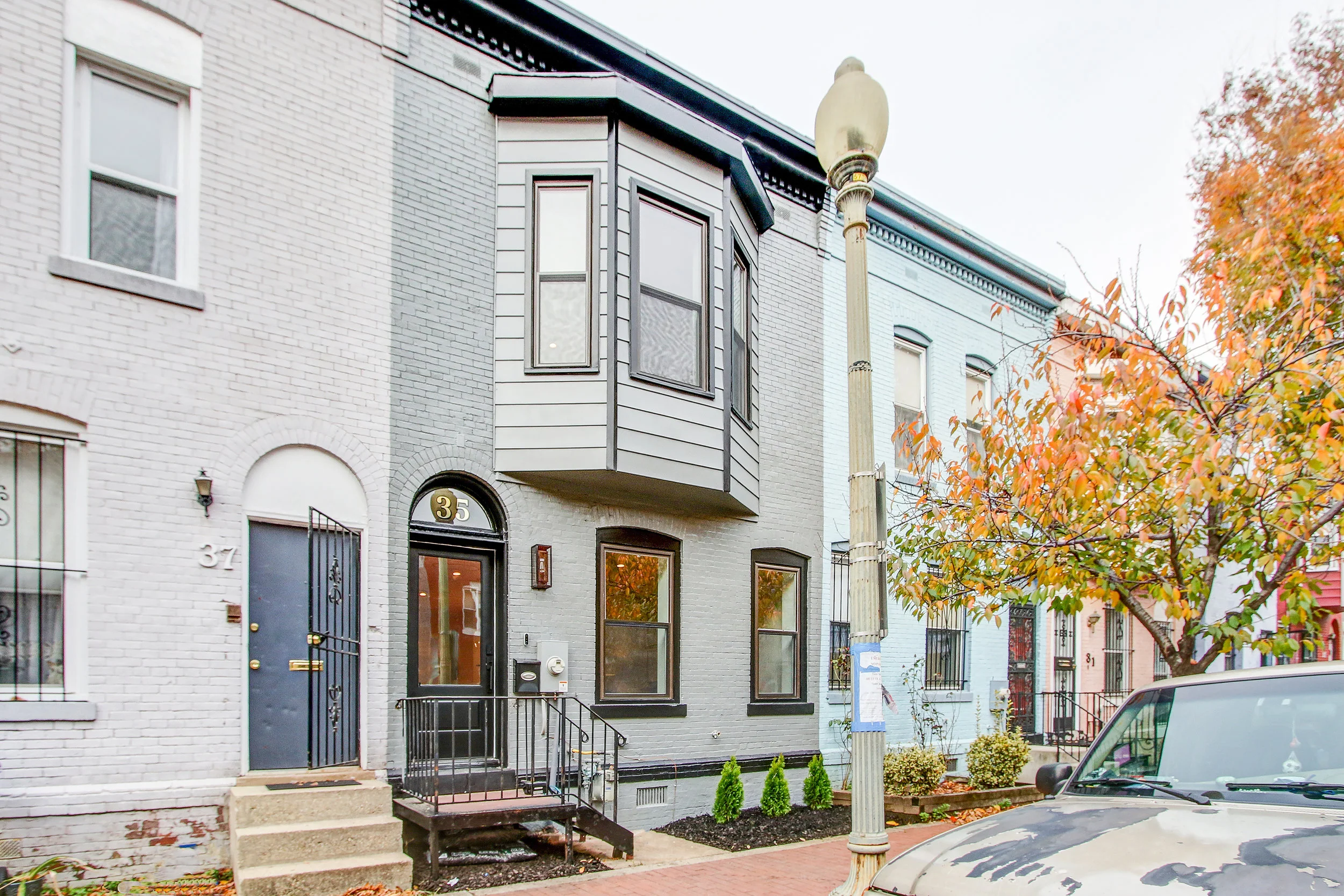 35 Bates Street NW