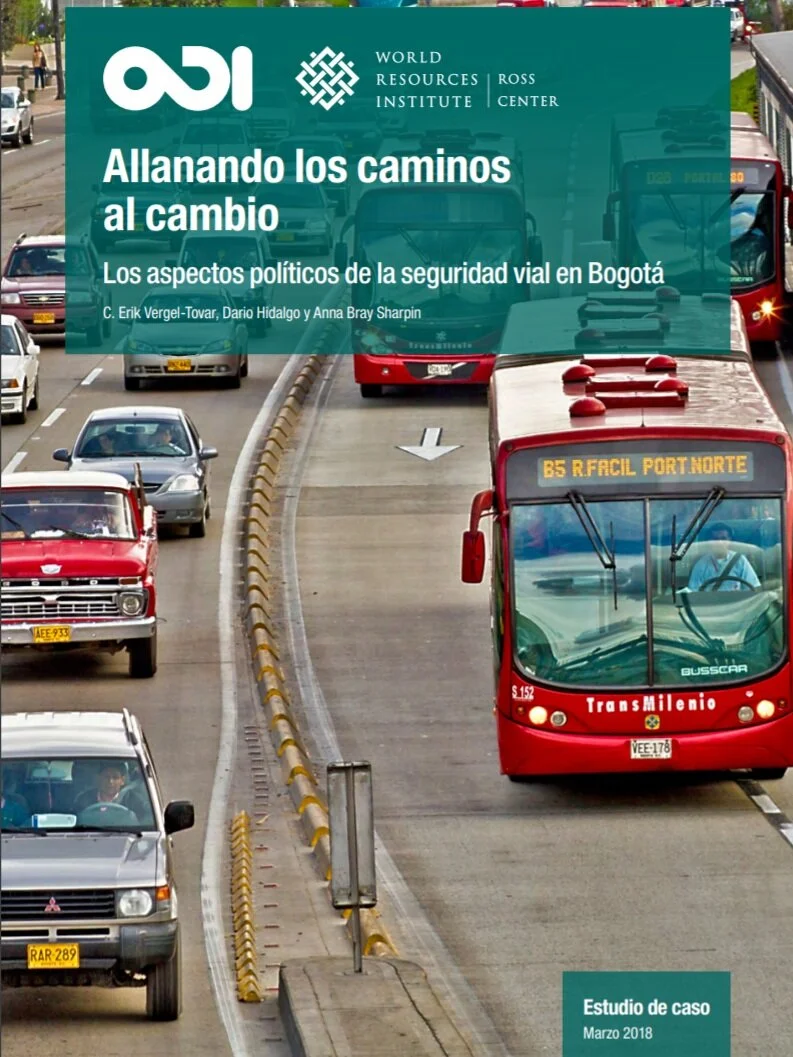 Allanando los Caminos al Cambio: Los Aspectos Políticos de La Seguridad Vial en Bogotá