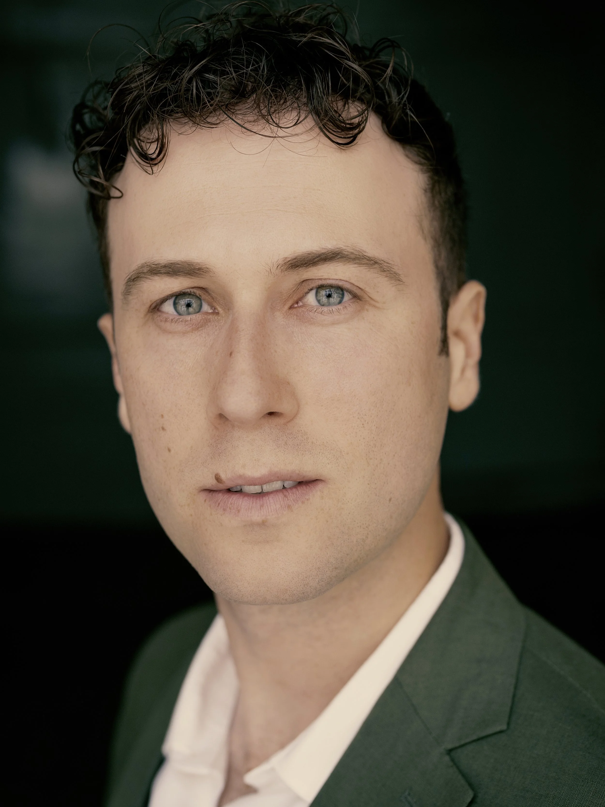 Jeremy Weiss Headshot 2025.jpg