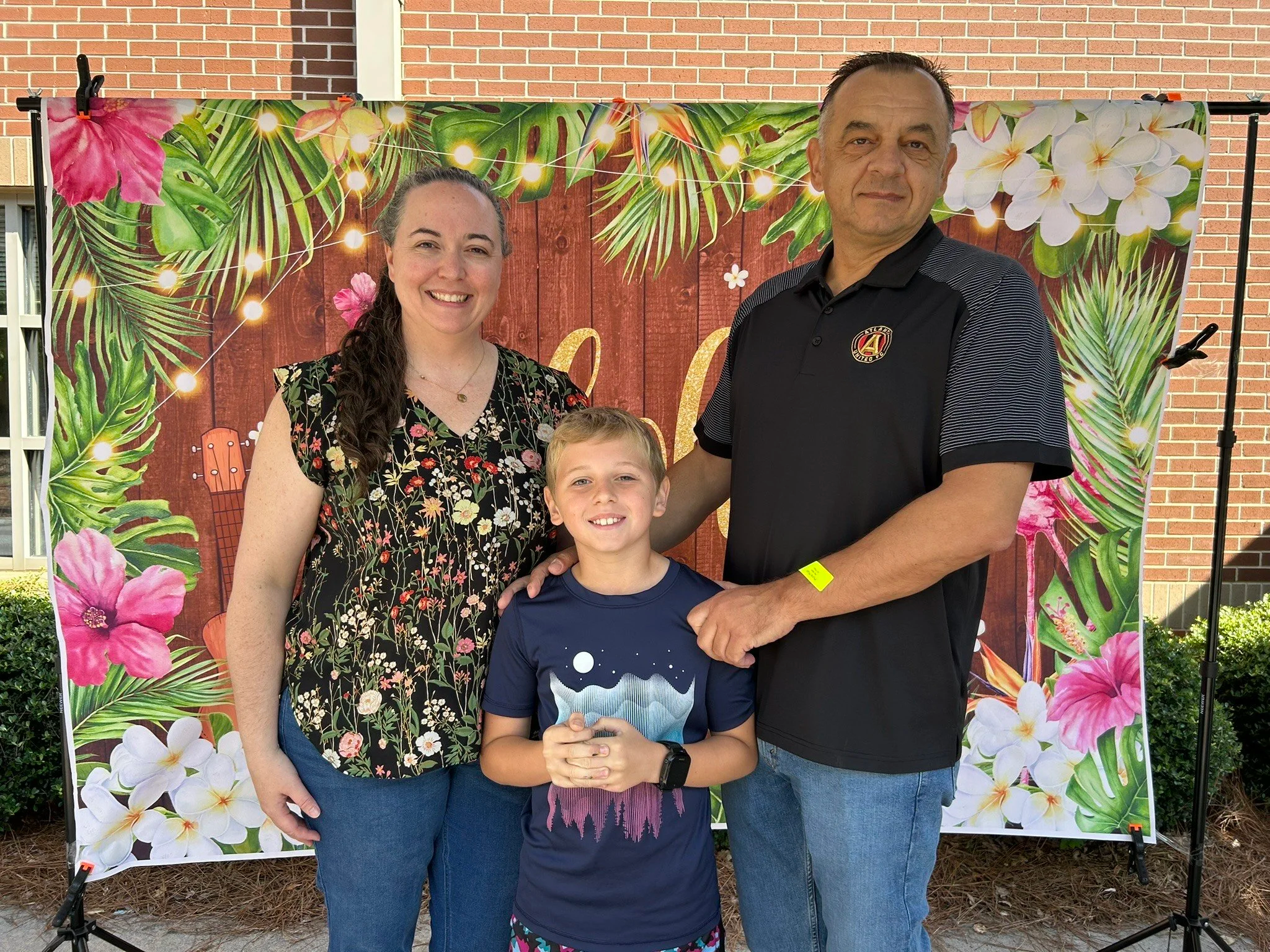 

Hello! I'm Sara Etheridge and am happy to be back for my third year as the PTO President! I have a rising 4th grader and love being involved in our school community. I am excited for another great year of working together with our incredible teache