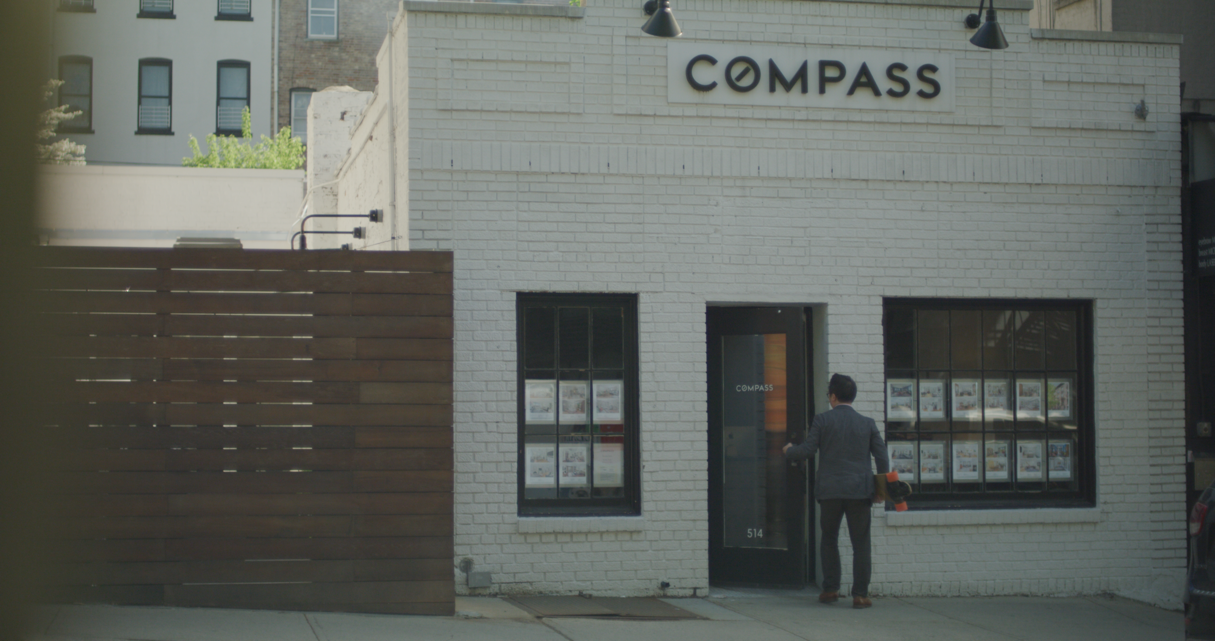 A002_C038_0101C2_001.00_00_24_00.Still001 2.PNG