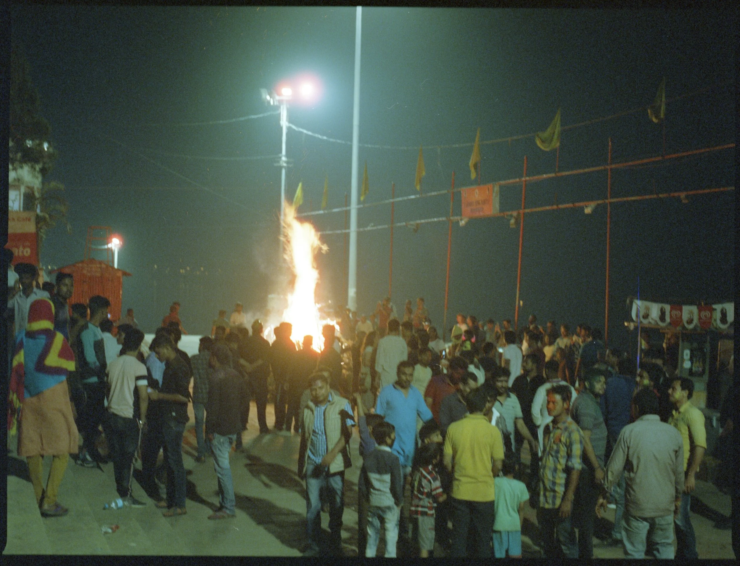 Varanasi_Cinestill800_006.jpg