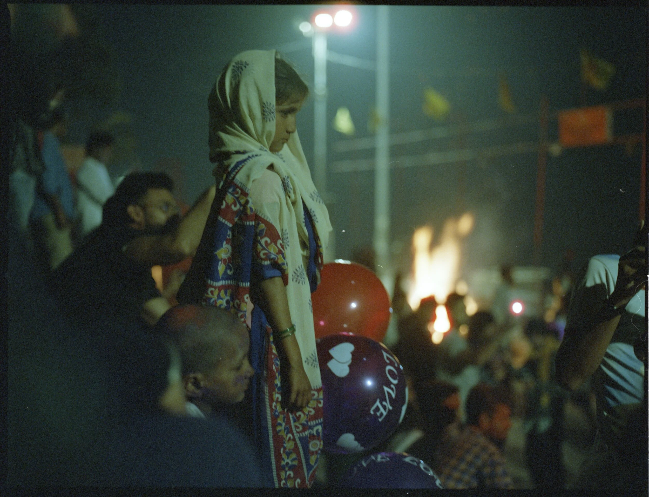 Varanasi_Cinestill800_009.jpg