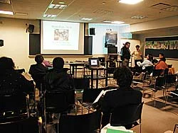 P4280176_250px.jpg