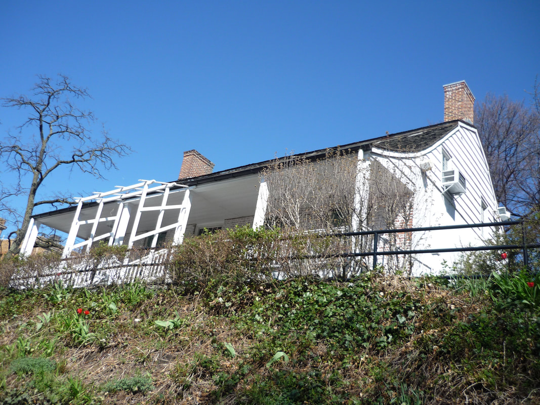 View of the Dyckman Farmhouse Museum from Broadway.